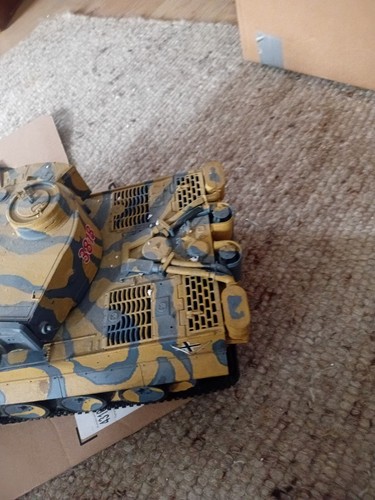 Tiger - 1/16,